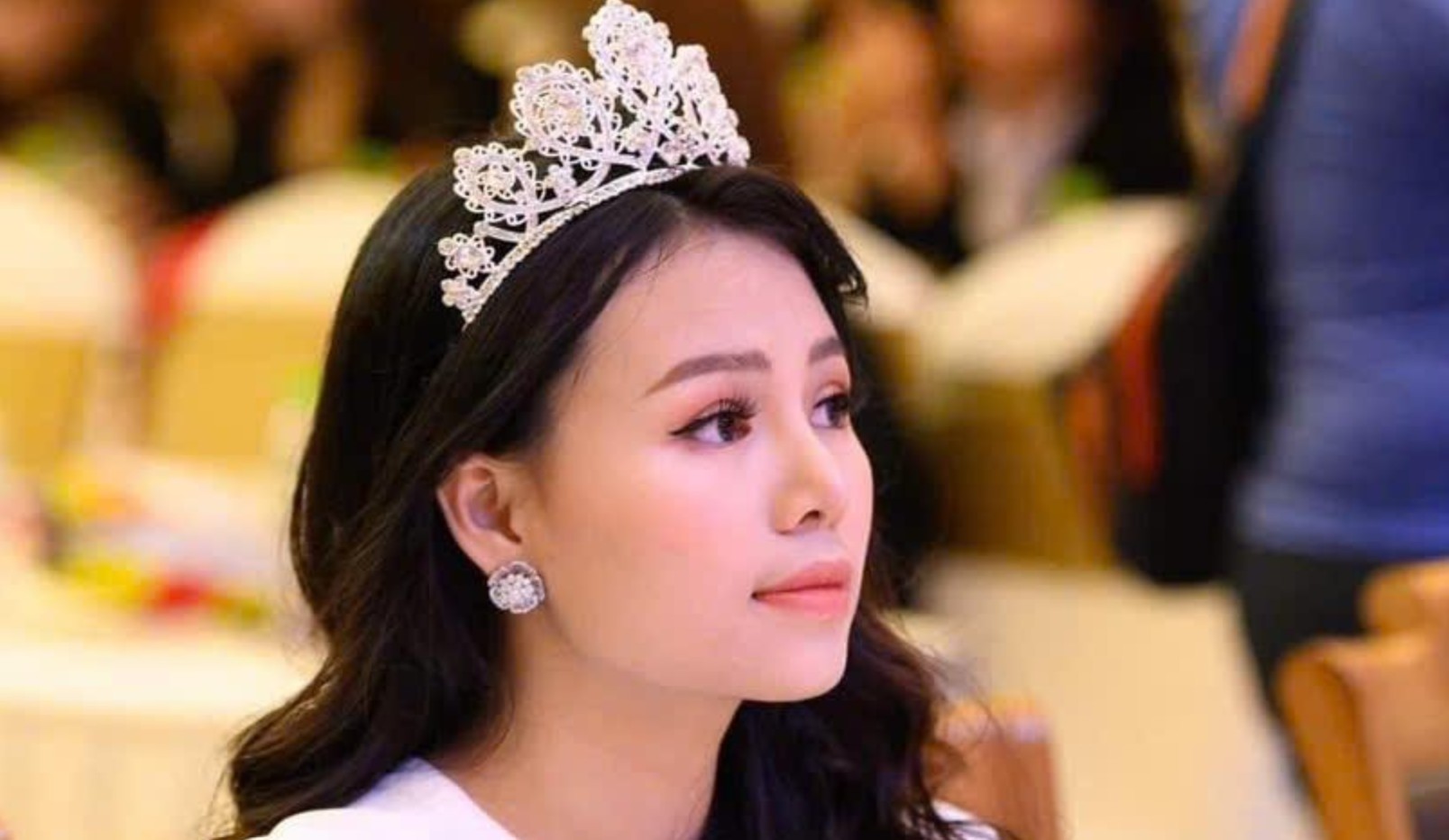 Lòng nhân ái, vẻ đẹp bền lâu của những người đội vương miện